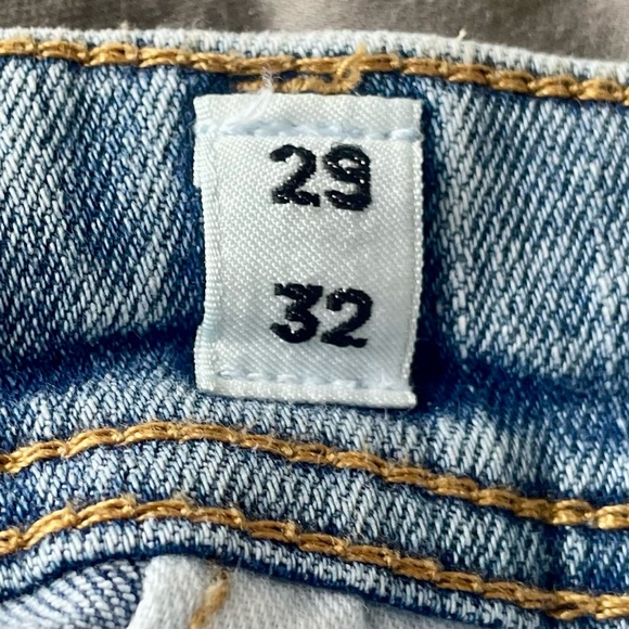 Jack and Jones men’s distressed jeans W29 x L32 - Picture 8 of 9